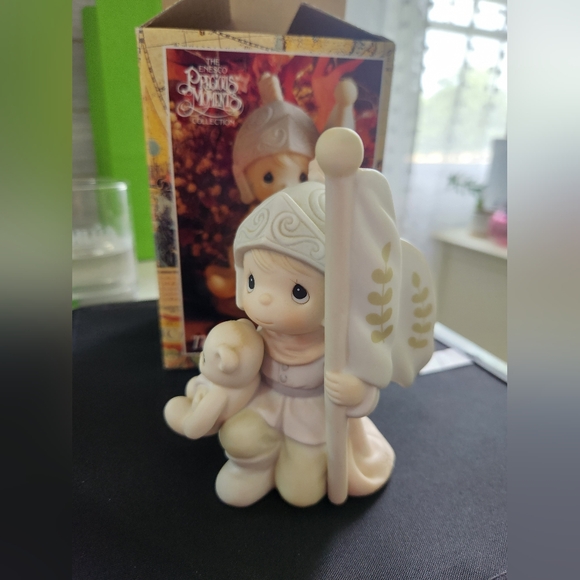 Precious Moments Other - NIB Precious Moments 527777 This Land Is Our Land, Knight Figurine